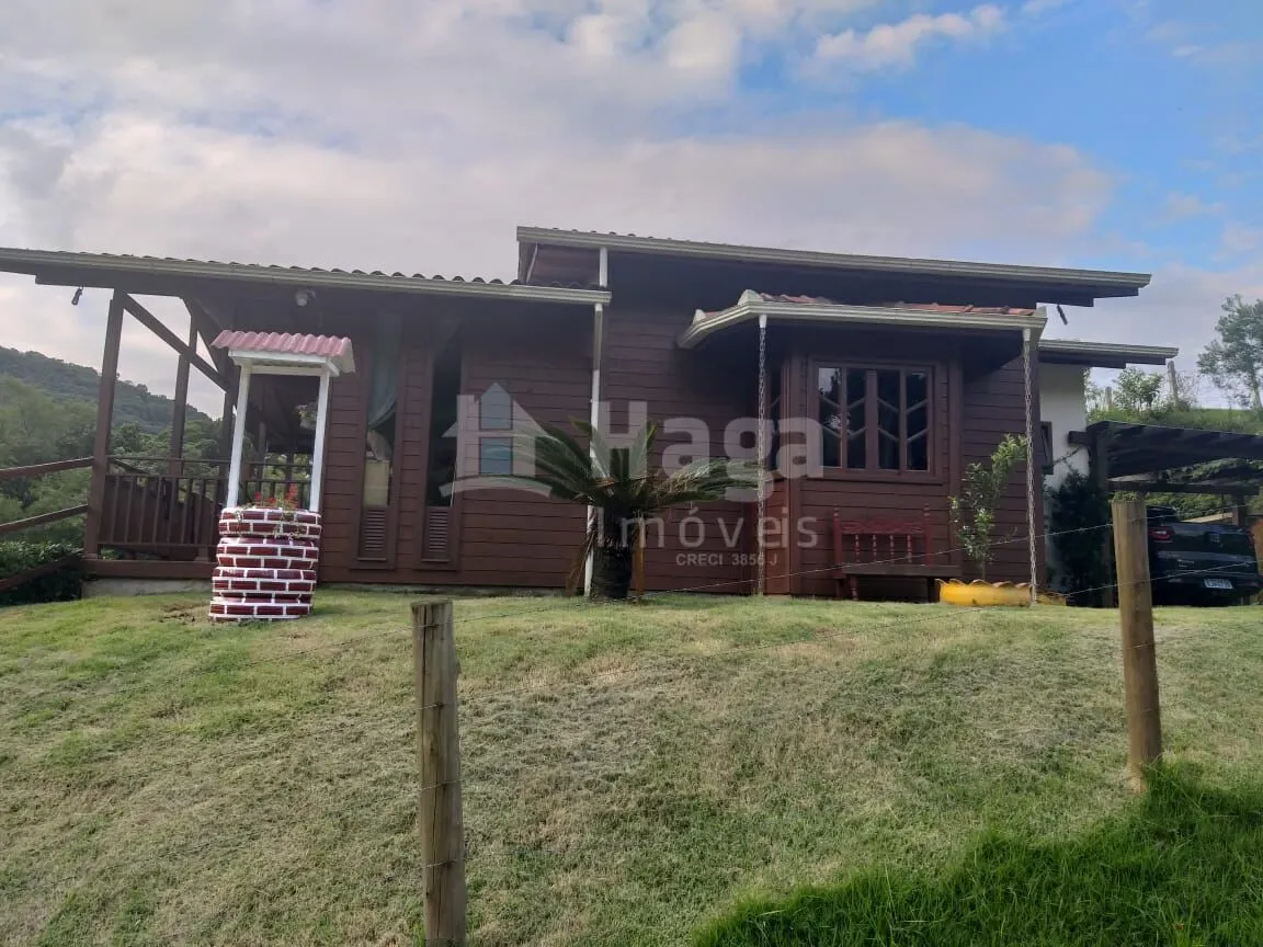 Chácara à venda de 2.300 m² em Águas Mornas, SC, Brasil