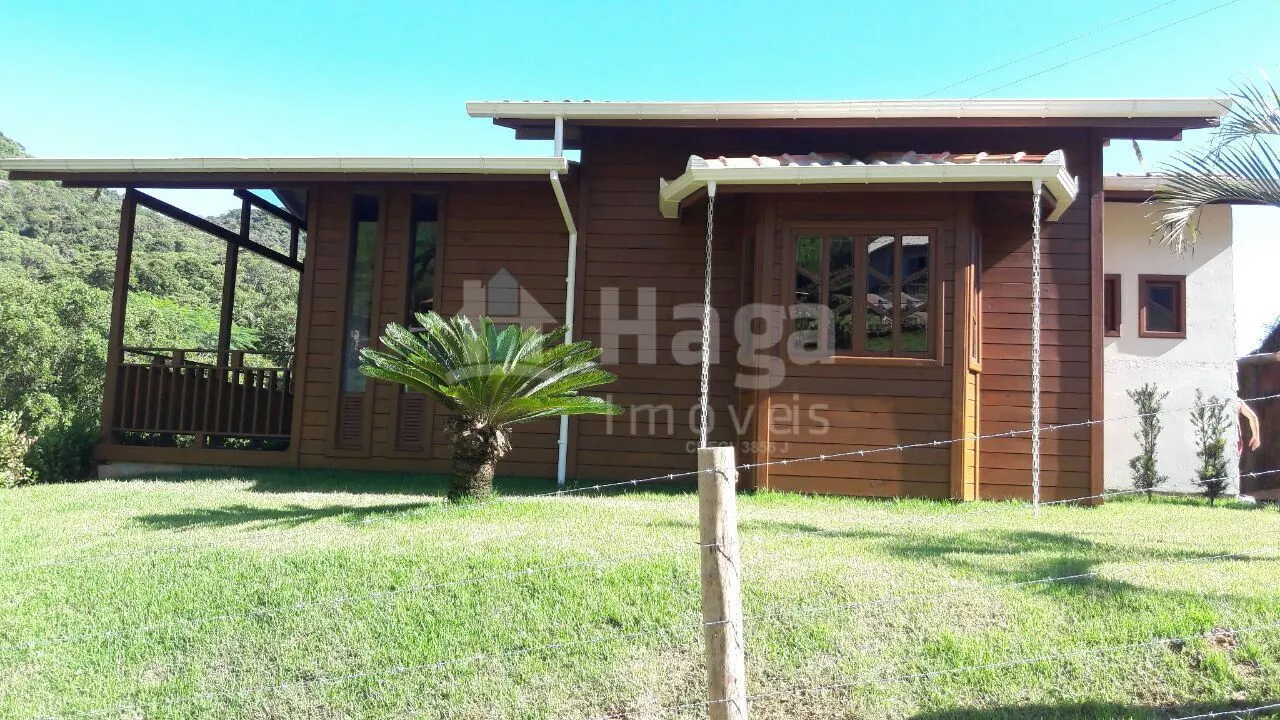 Country home for sale of 2,300 m² in Águas Mornas, SC, Brazil