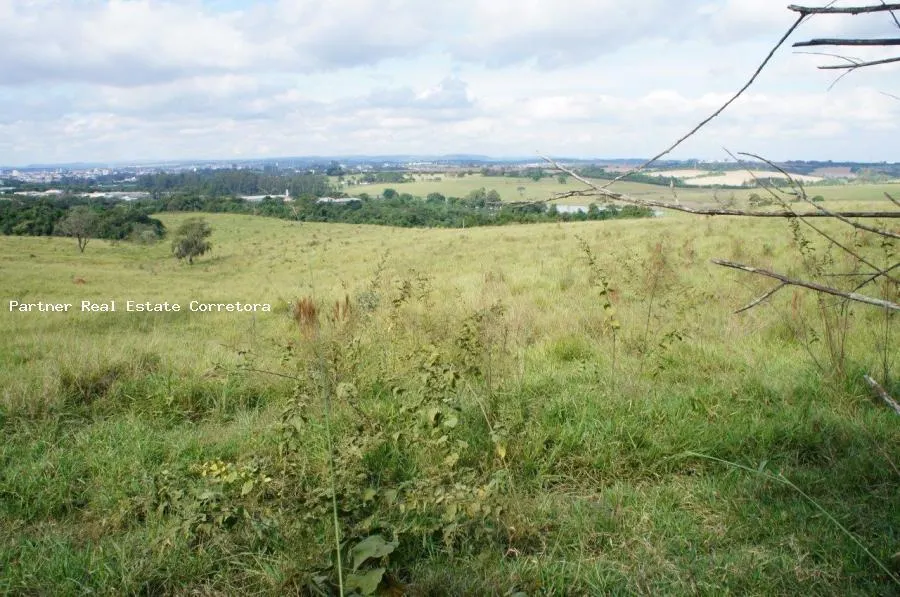 Fazenda à venda de 233 ha em Salto, SP, Brasil