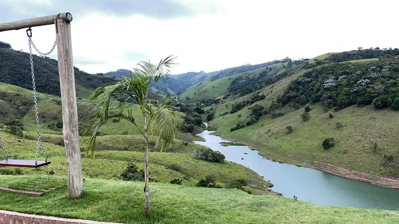 Chácara à venda de 5.280 m² em Natividade da Serra, SP, Brasil