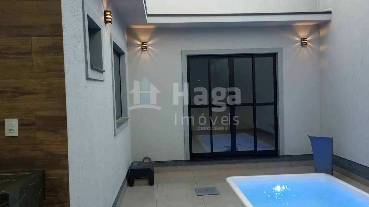 Casa à venda de 365 m² em Tijucas, SC, Brasil
