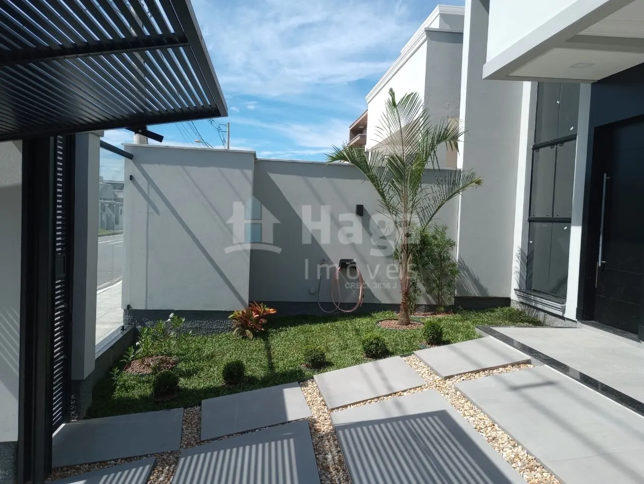 Casa à venda de 365 m² em Tijucas, SC, Brasil