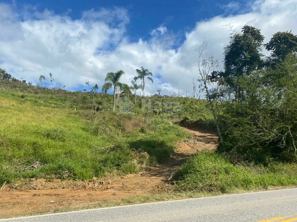 Terreno à venda de 3 ha em Nova Trento, SC, Brasil