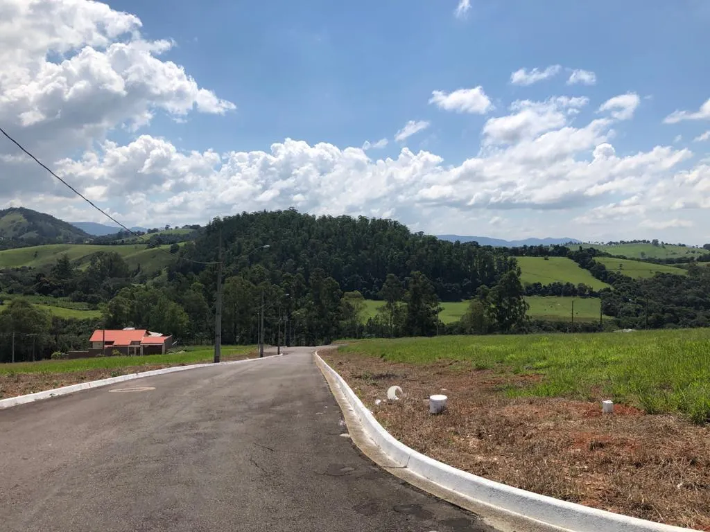 Plot for sale of 300 m² in Pouso Alegre, MG, Brazil