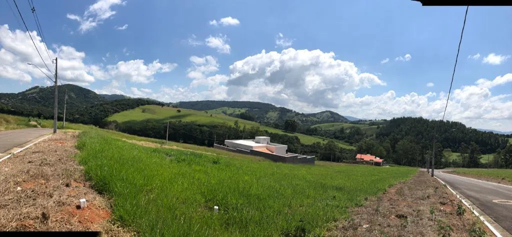 Plot for sale of 300 m² in Pouso Alegre, MG, Brazil