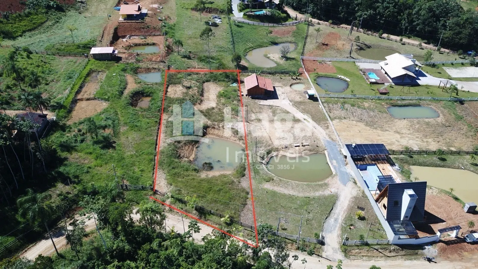 Terreno à venda de 2.234 m² em Canelinha, SC, Brasil