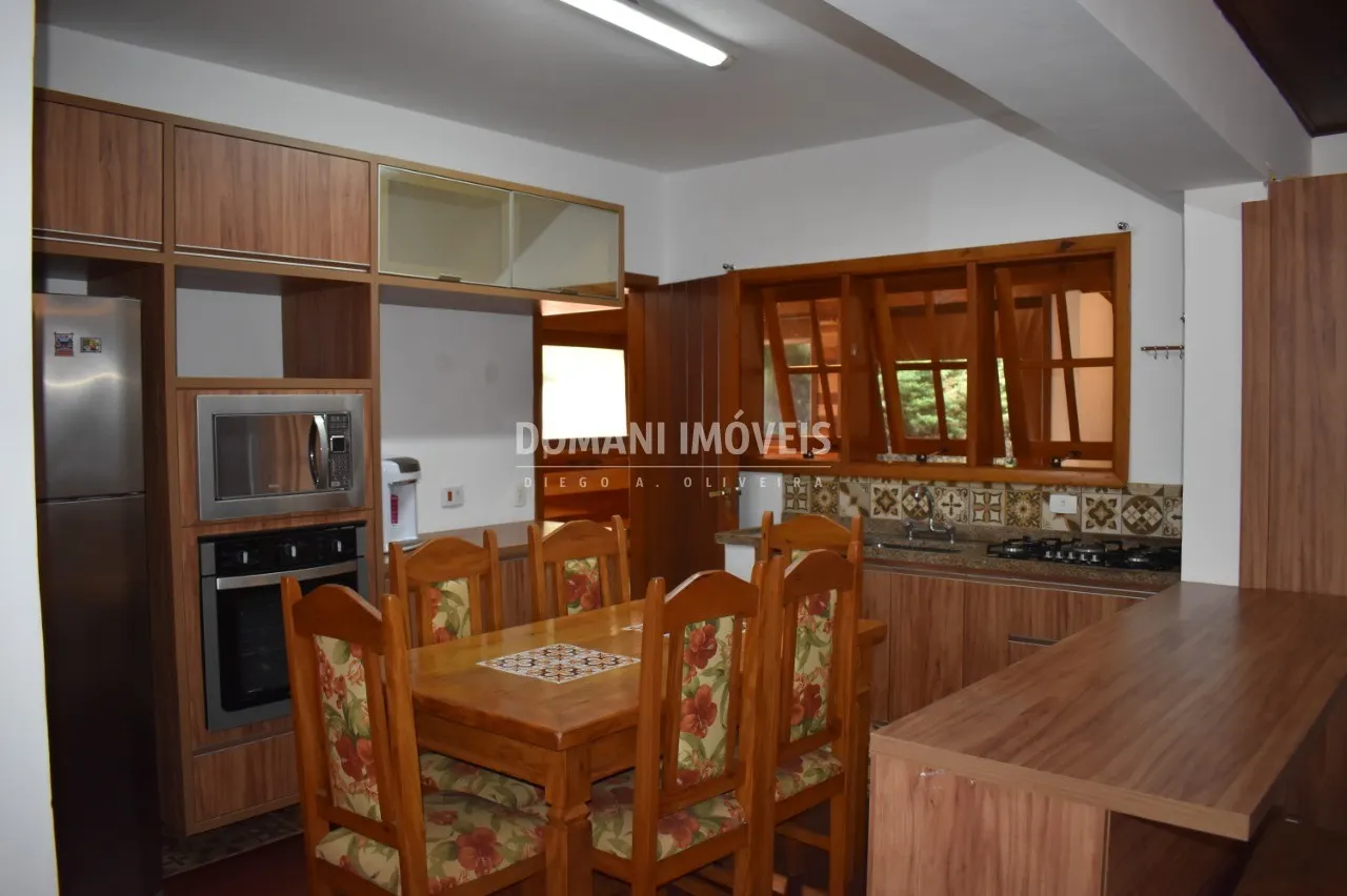 House for sale of 2,260 m² in Campos do Jordão, SP, Brazil