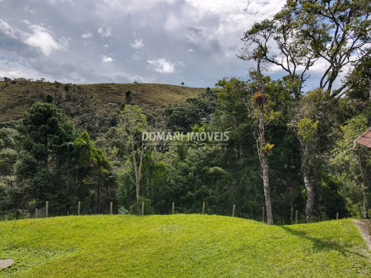 House for sale of 2,260 m² in Campos do Jordão, SP, Brazil