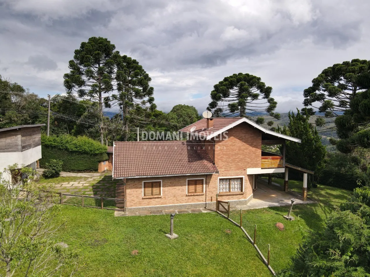 House for sale of 2,260 m² in Campos do Jordão, SP, Brazil