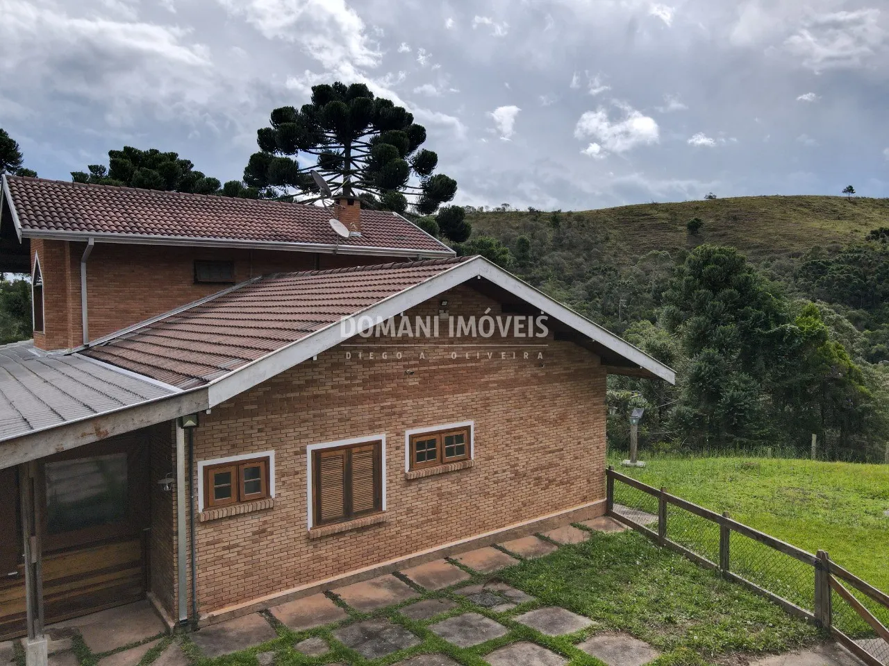 House for sale of 2,260 m² in Campos do Jordão, SP, Brazil