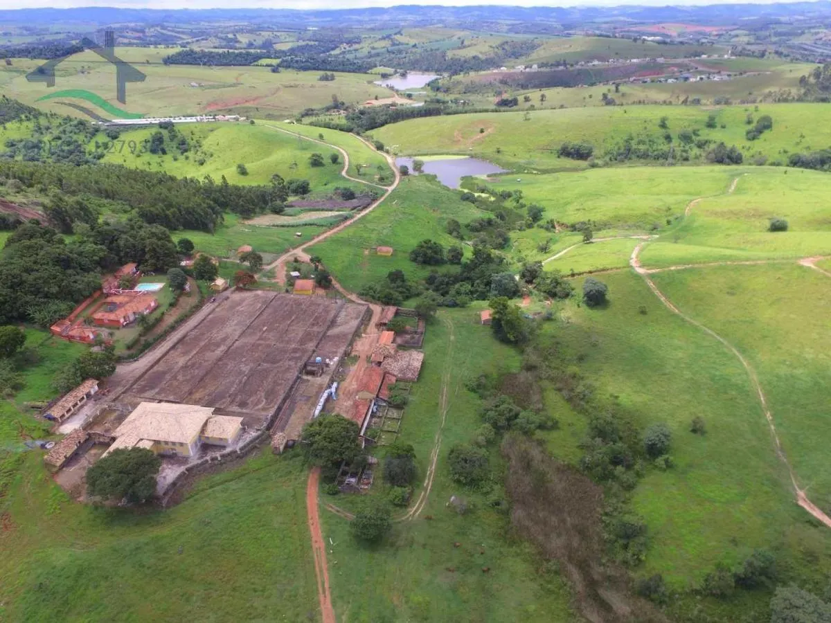 Fazenda à venda de 100 ha em Bragança Paulista, SP, Brasil