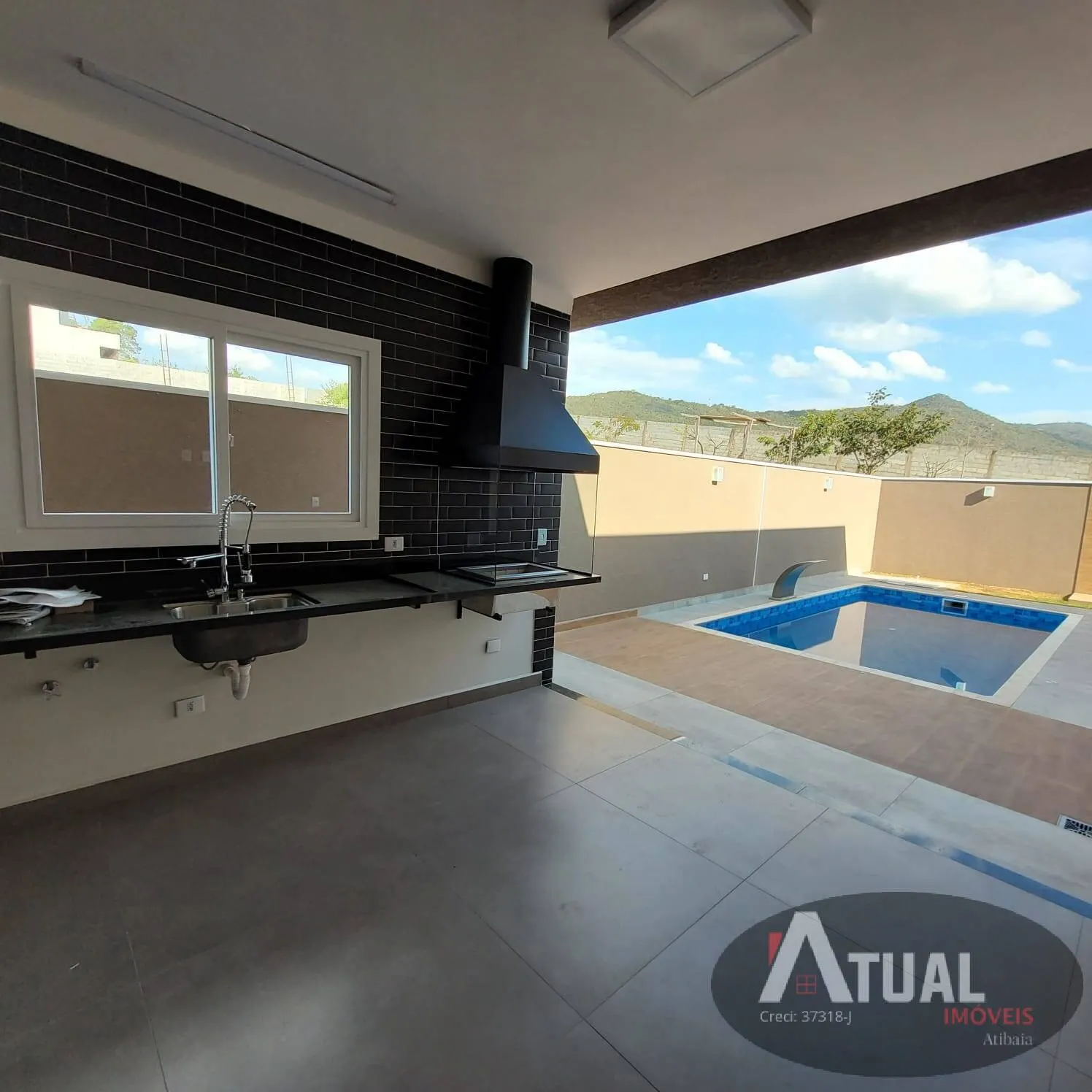 Casa à venda de 360 m² em Atibaia, SP, Brasil