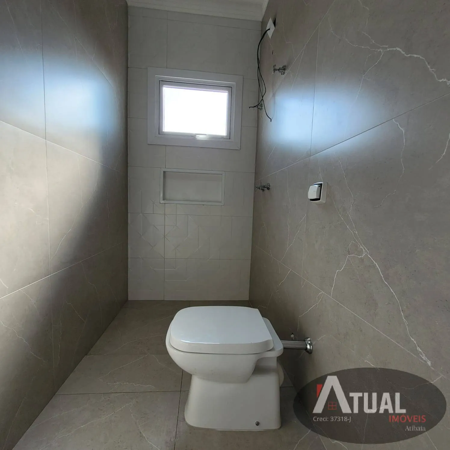 Casa à venda de 360 m² em Atibaia, SP, Brasil