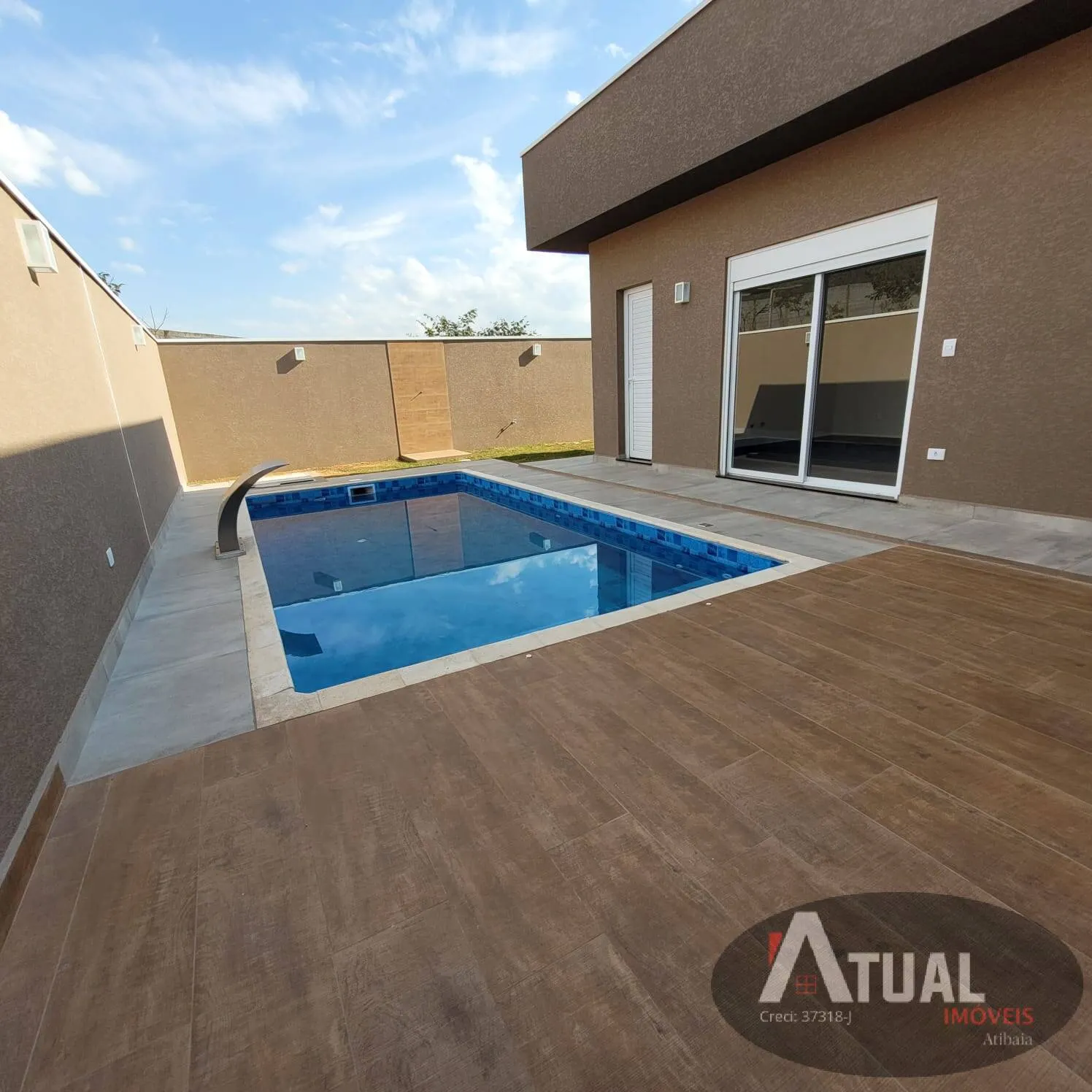 Casa à venda de 360 m² em Atibaia, SP, Brasil
