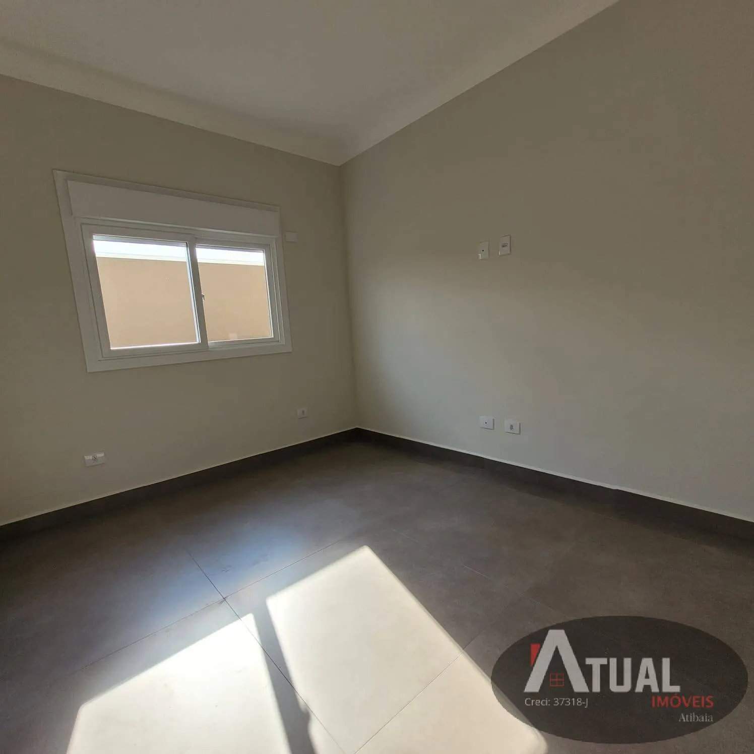 Casa à venda de 360 m² em Atibaia, SP, Brasil