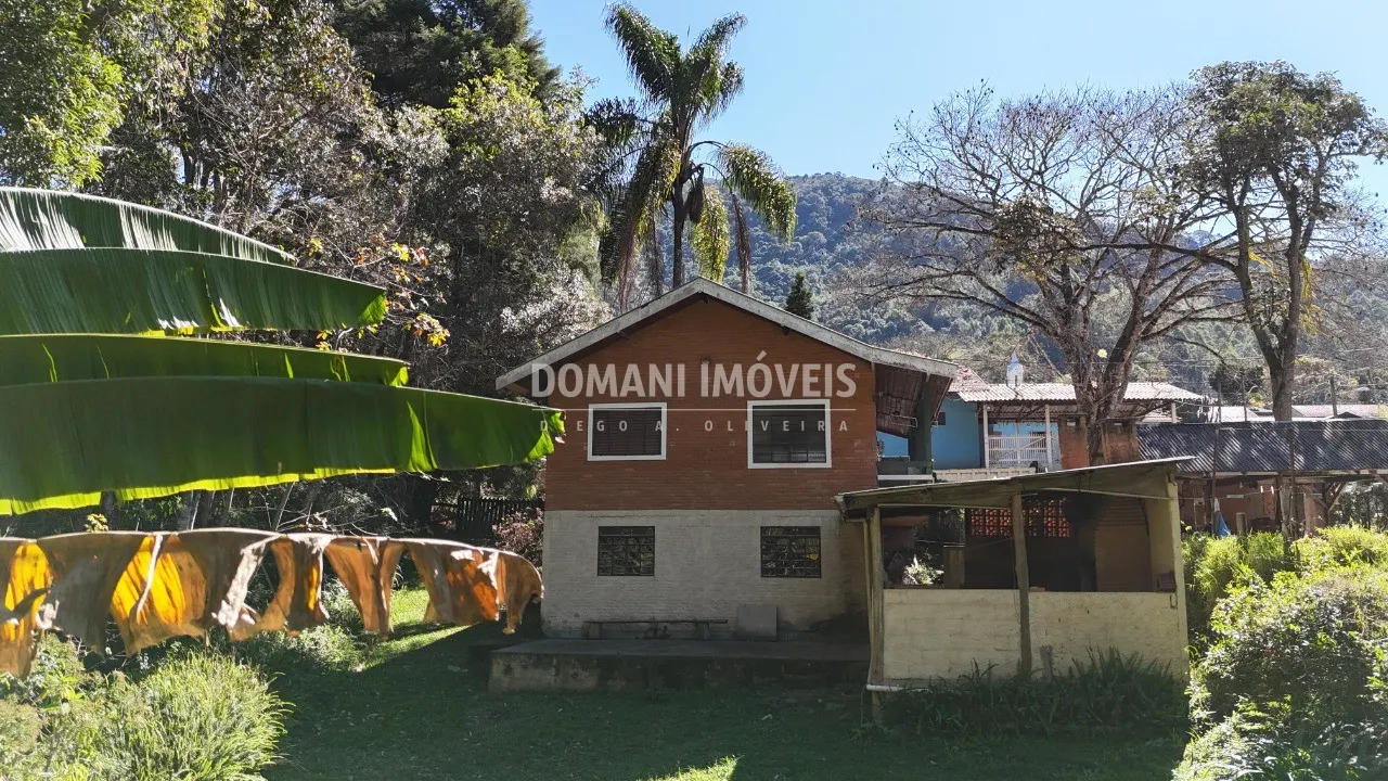 Casa à venda de 1.000 m² em Campos do Jordão, SP, Brasil