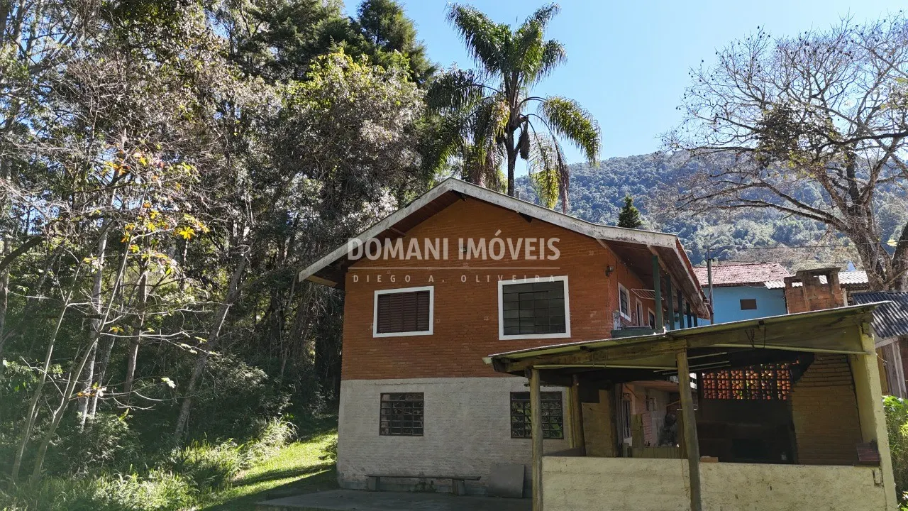 Casa à venda de 1.000 m² em Campos do Jordão, SP, Brasil