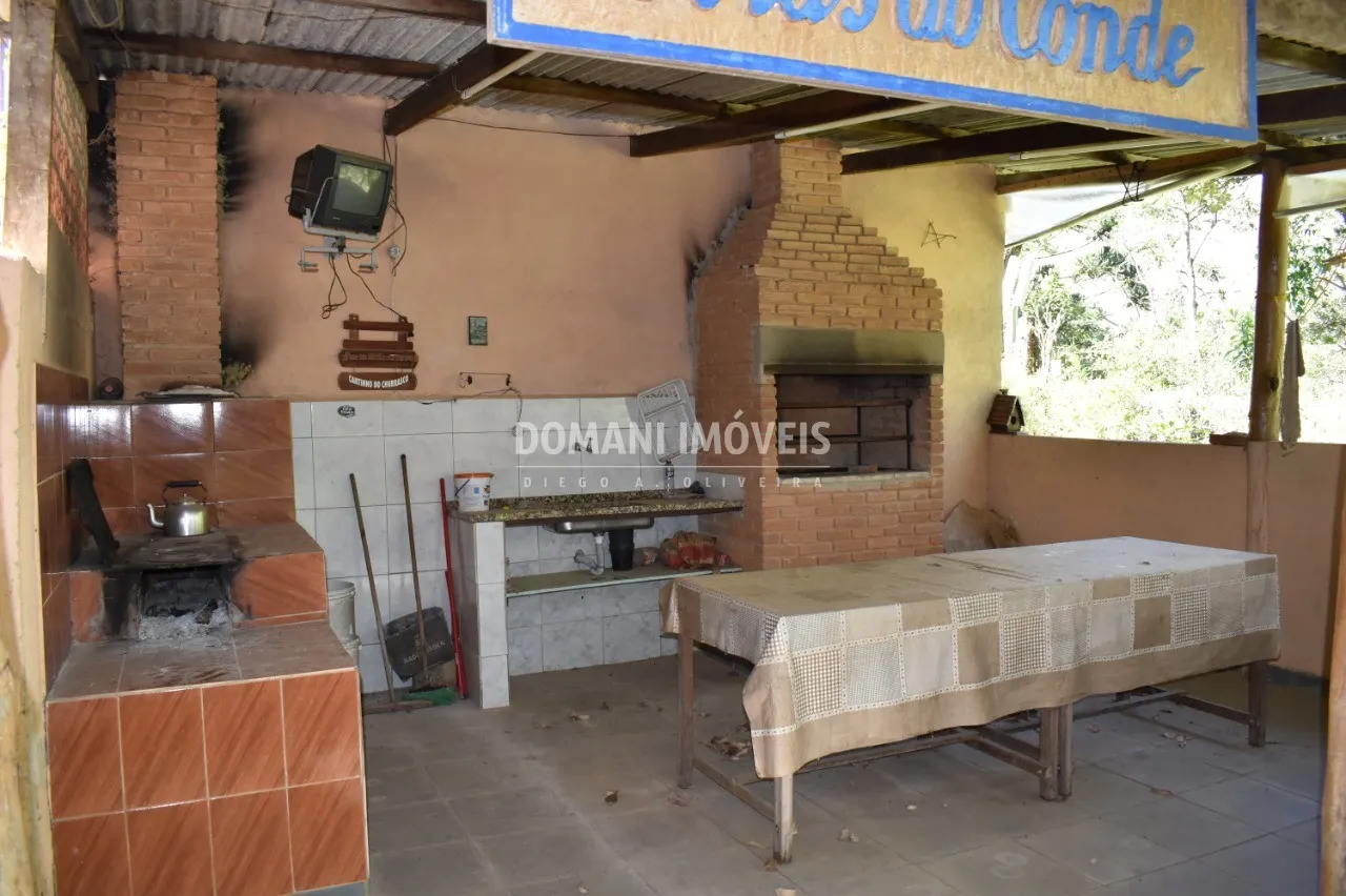 Casa à venda de 1.000 m² em Campos do Jordão, SP, Brasil