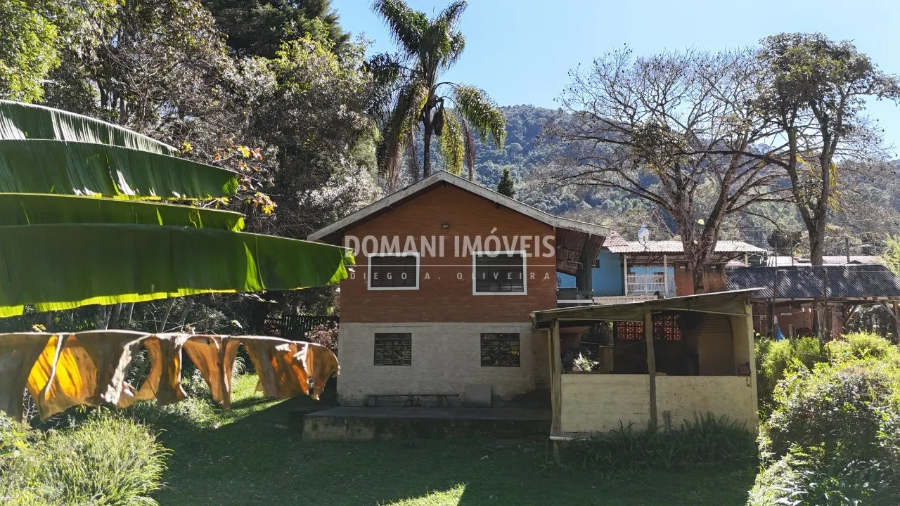 Casa à venda de 1.000 m² em Campos do Jordão, SP, Brasil