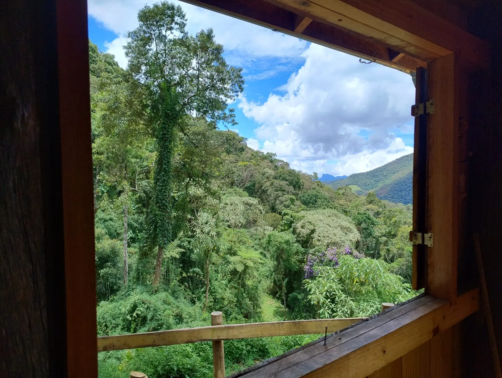 Cabana à venda de 19 ha em Bocaina de Minas, MG, Brasil
