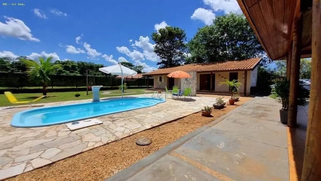 Fazenda à venda de 2.000 ha em Altinópolis, SP, Brasil