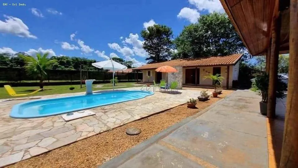 Fazenda à venda de 2.000 ha em Altinópolis, SP, Brasil