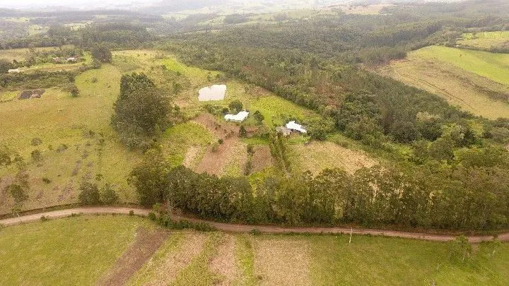 Sítio à venda de 11 ha em Taquara, RS, Brasil
