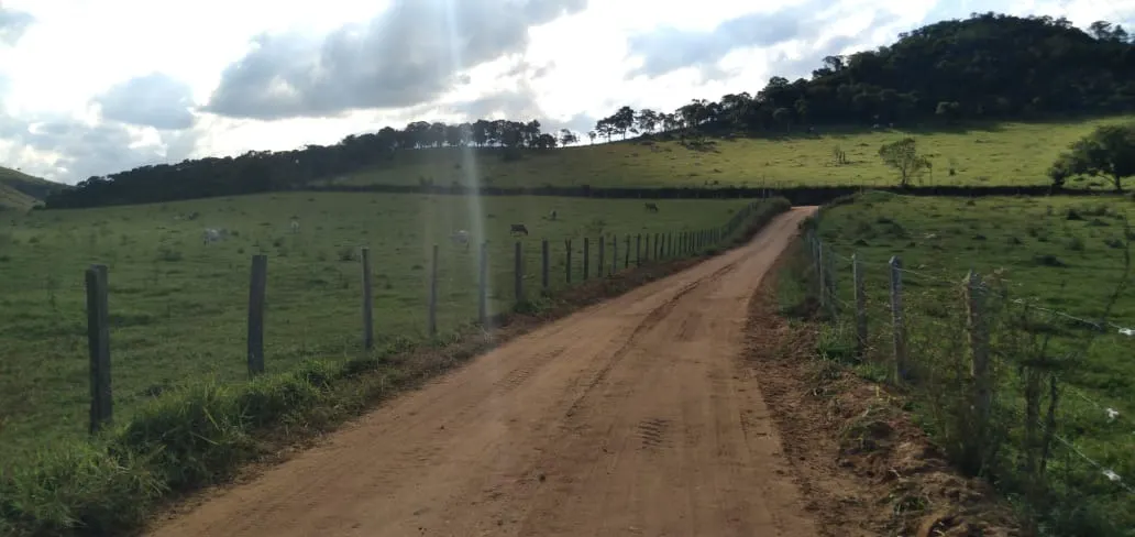 Fazenda à venda de 303 ha em Pouso Alegre, MG, Brasil
