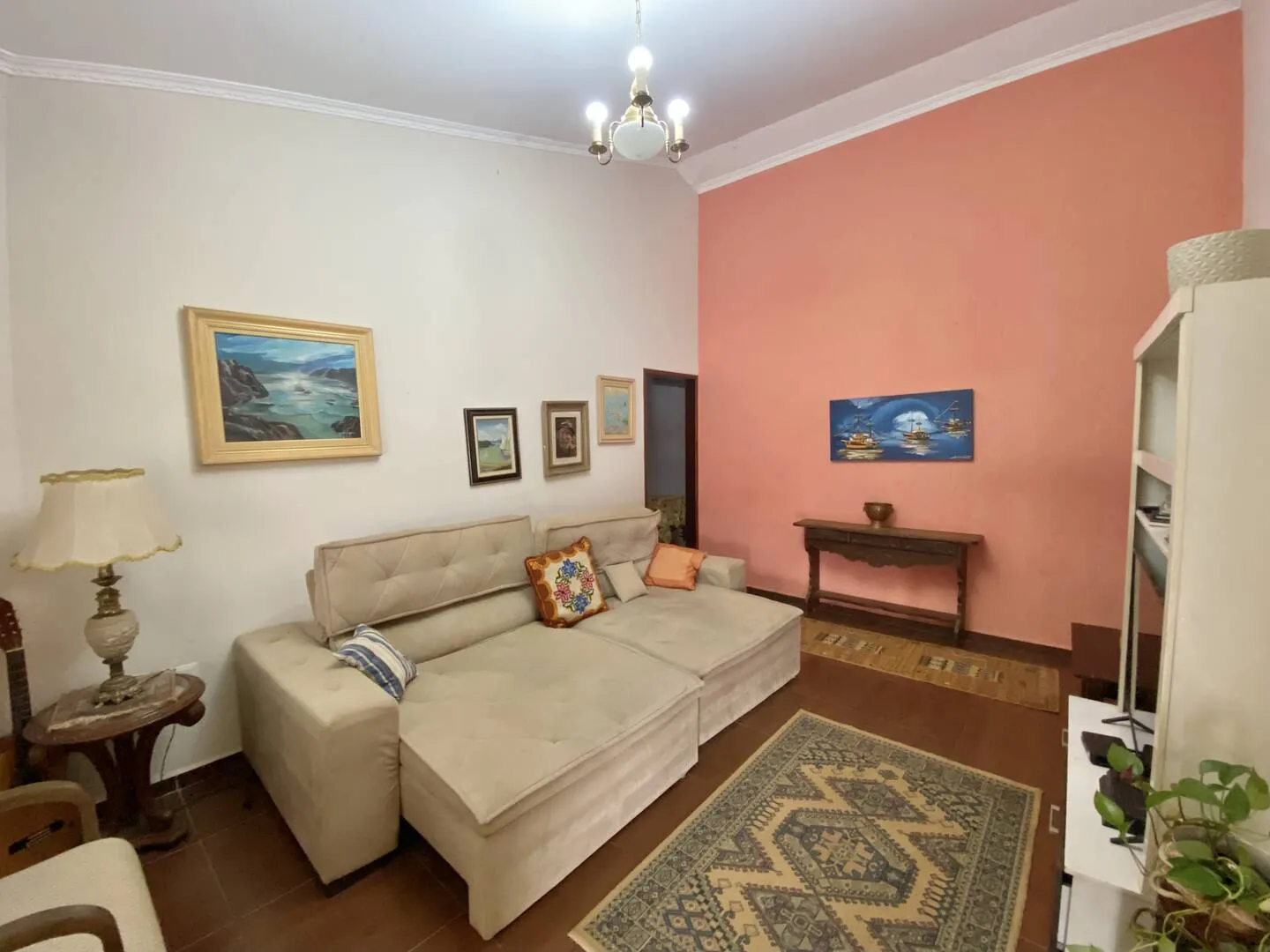 Casa à venda de 275 m² em Piraju, SP, Brasil
