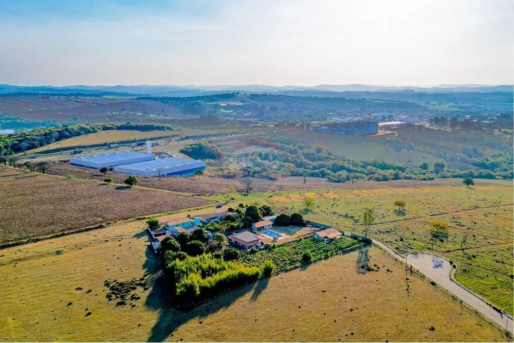 Chácara à venda de 3.080 m² em Atibaia, SP, Brasil