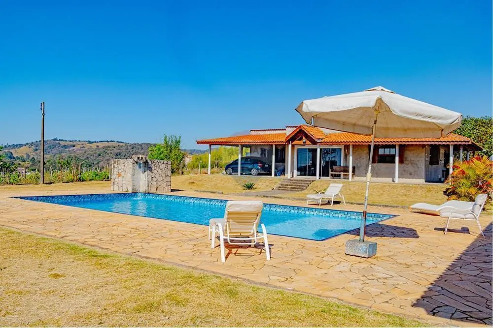 Chácara à venda de 3.080 m² em Atibaia, SP, Brasil