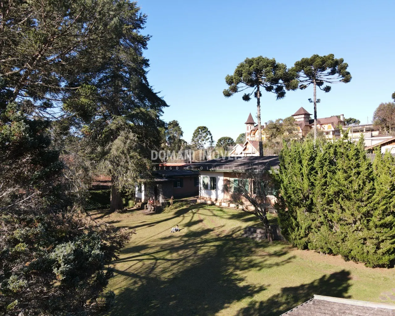 House for sale of 1 acres in Campos do Jordão, SP, Brazil