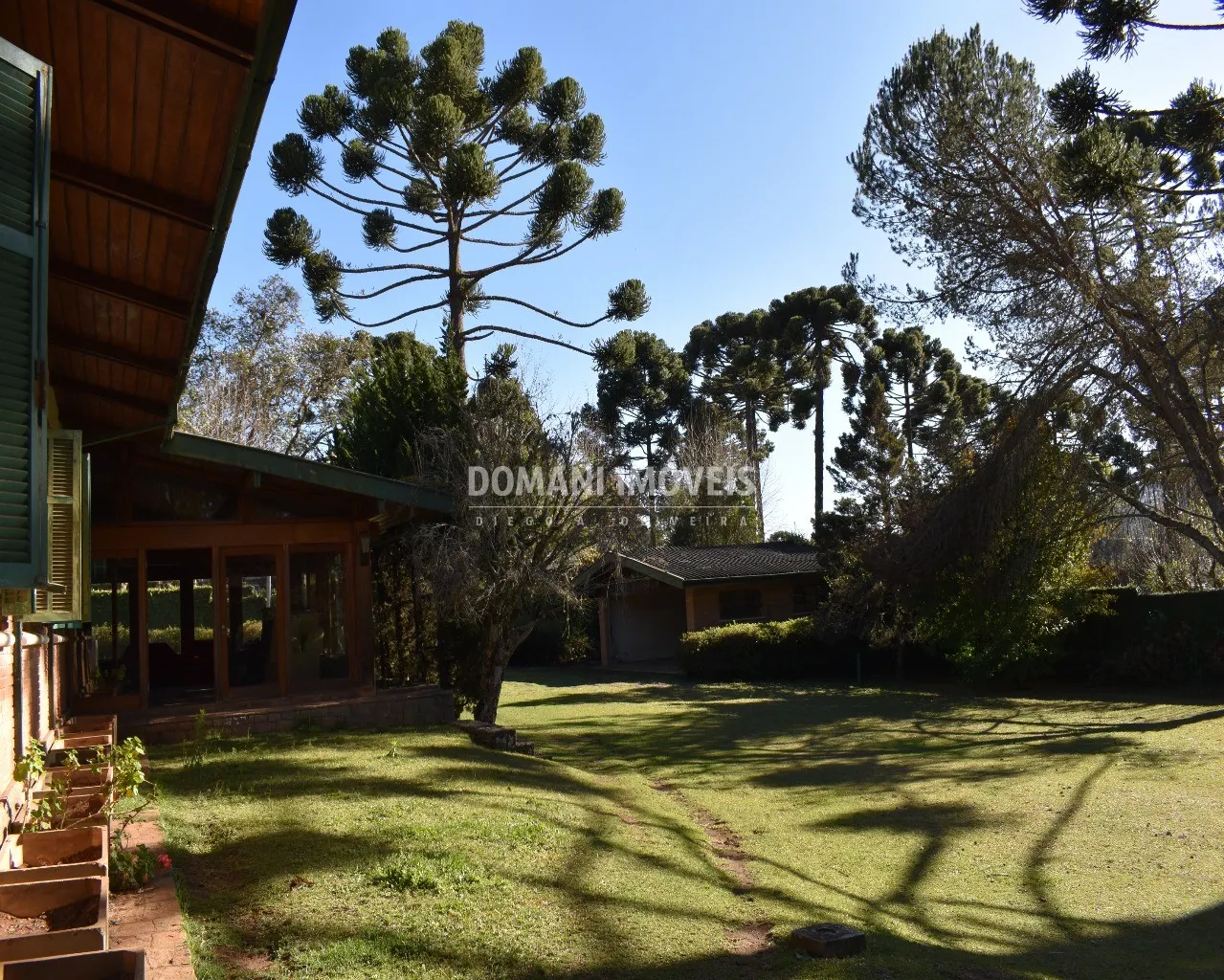 House for sale of 1 acres in Campos do Jordão, SP, Brazil