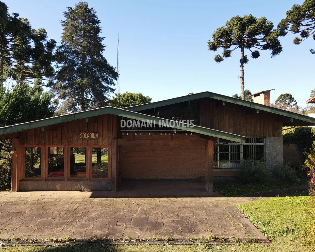 House for sale of 1 acres in Campos do Jordão, SP, Brazil