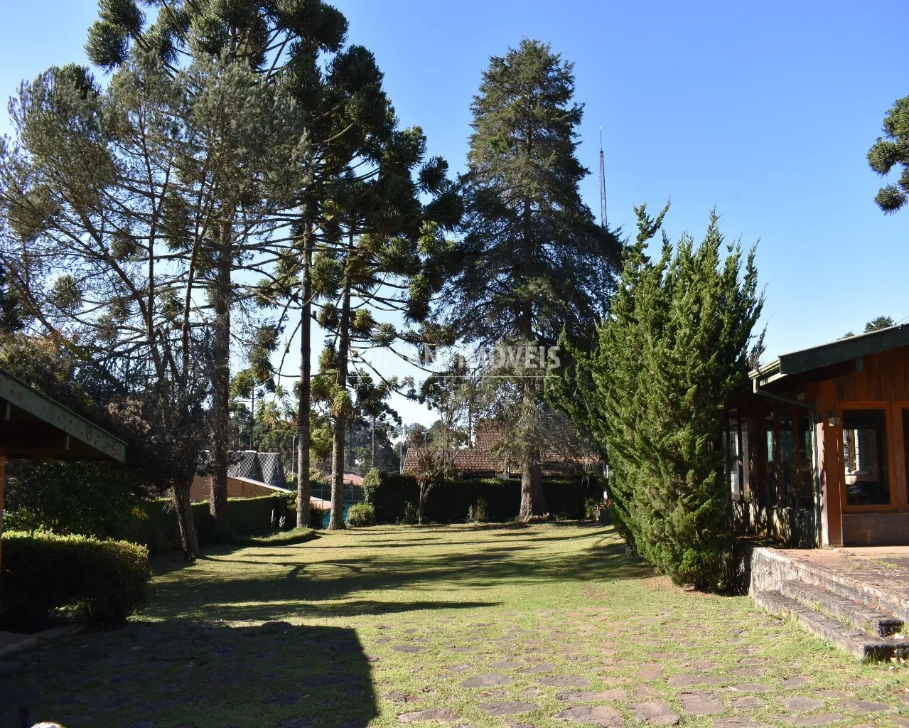 House for sale of 1 acres in Campos do Jordão, SP, Brazil
