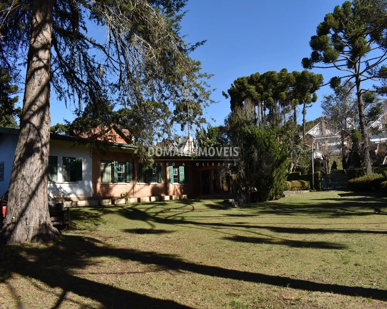 House for sale of 1 acres in Campos do Jordão, SP, Brazil