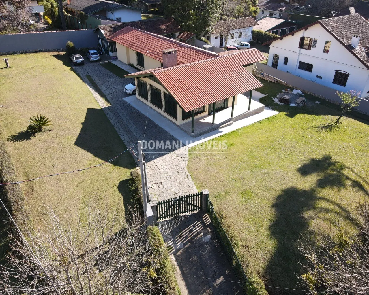 House for sale of 1 acres in Campos do Jordão, SP, Brazil