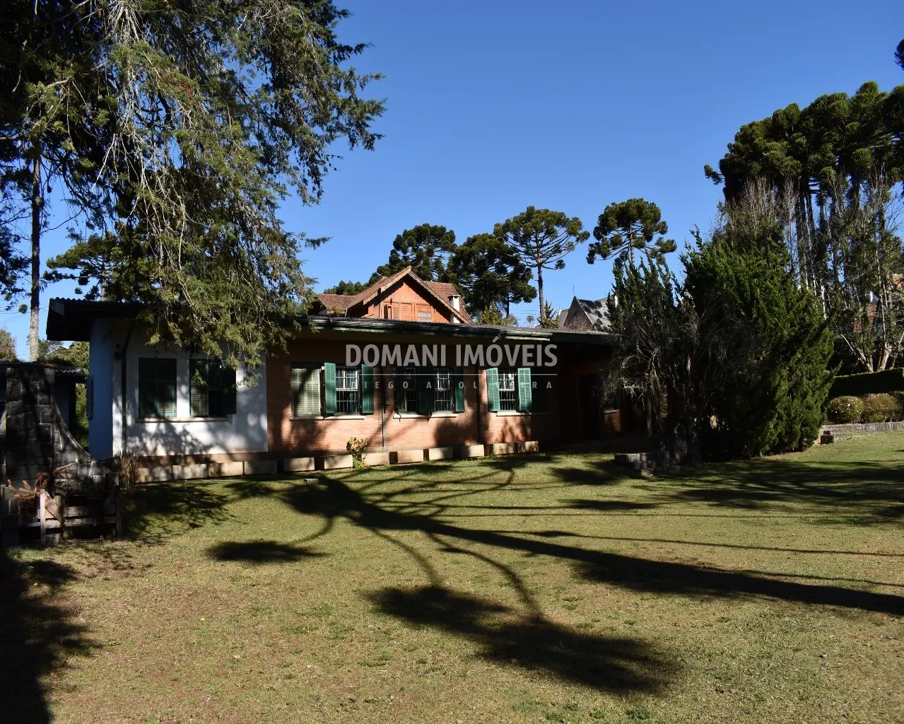 House for sale of 1 acres in Campos do Jordão, SP, Brazil