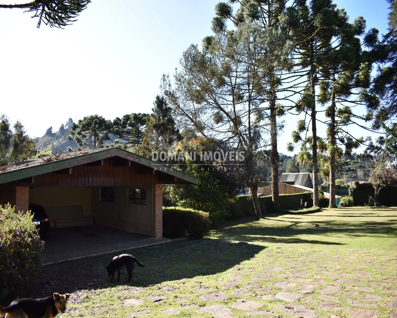 House for sale of 1 acres in Campos do Jordão, SP, Brazil