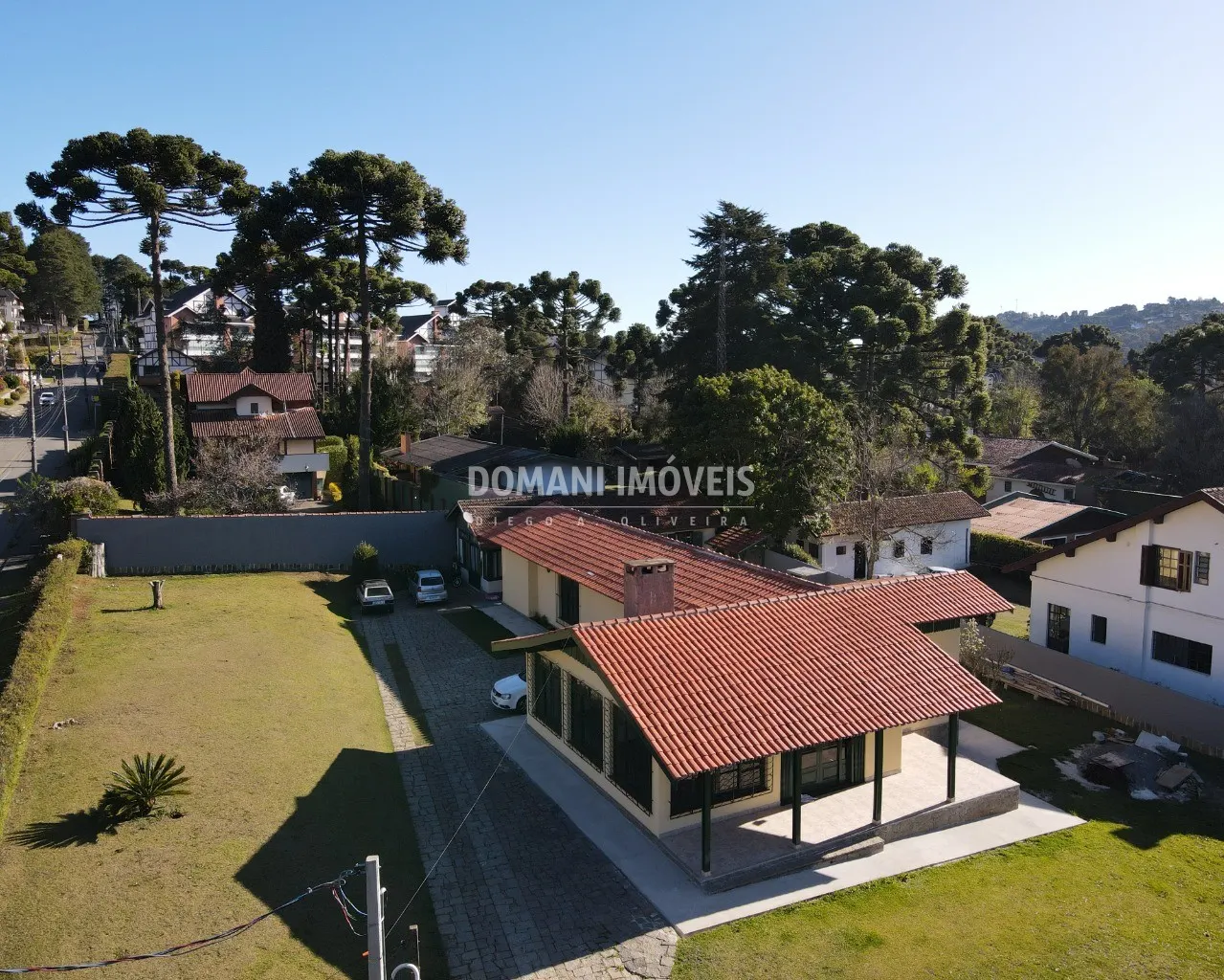 House for sale of 1 acres in Campos do Jordão, SP, Brazil