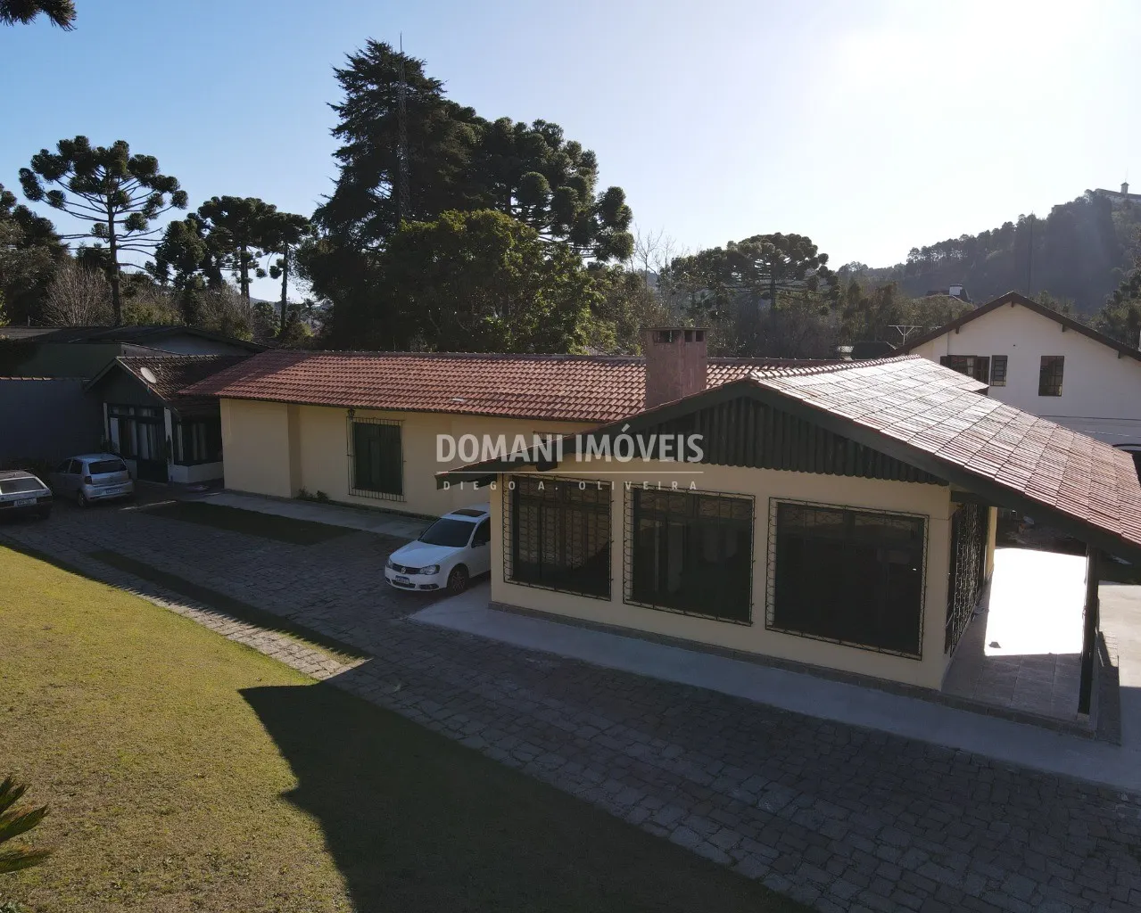 House for sale of 1 acres in Campos do Jordão, SP, Brazil