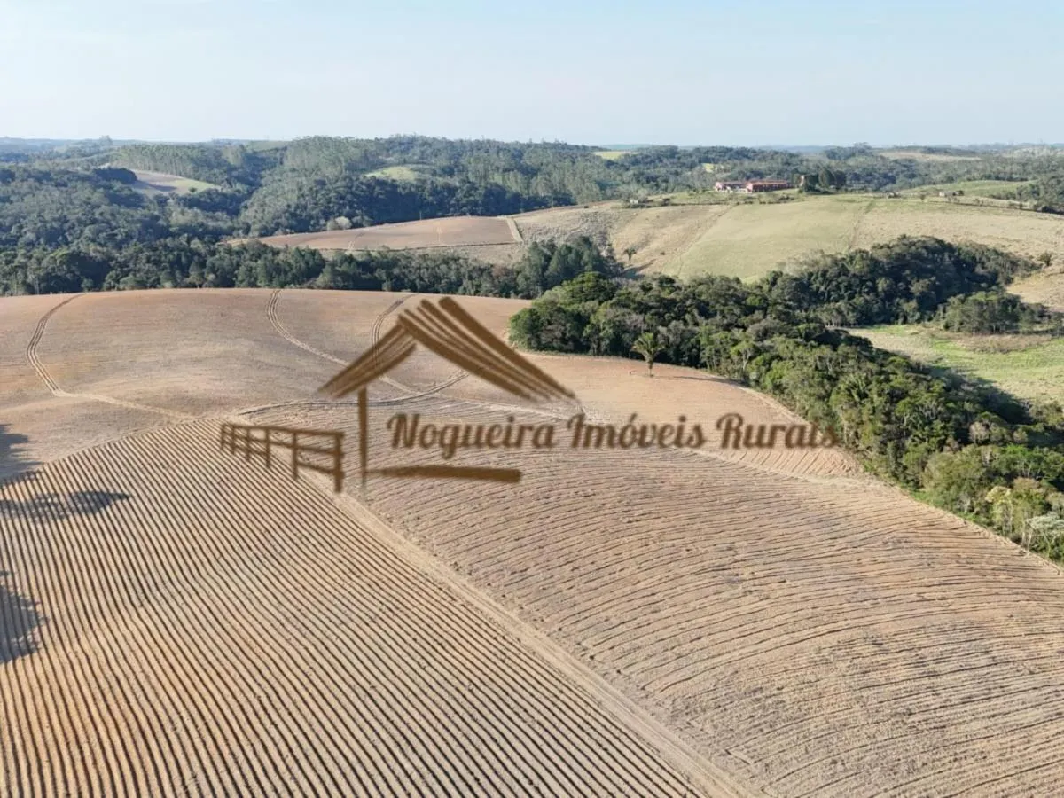 Fazenda à venda de 121 ha em São Miguel Arcanjo, SP, Brasil