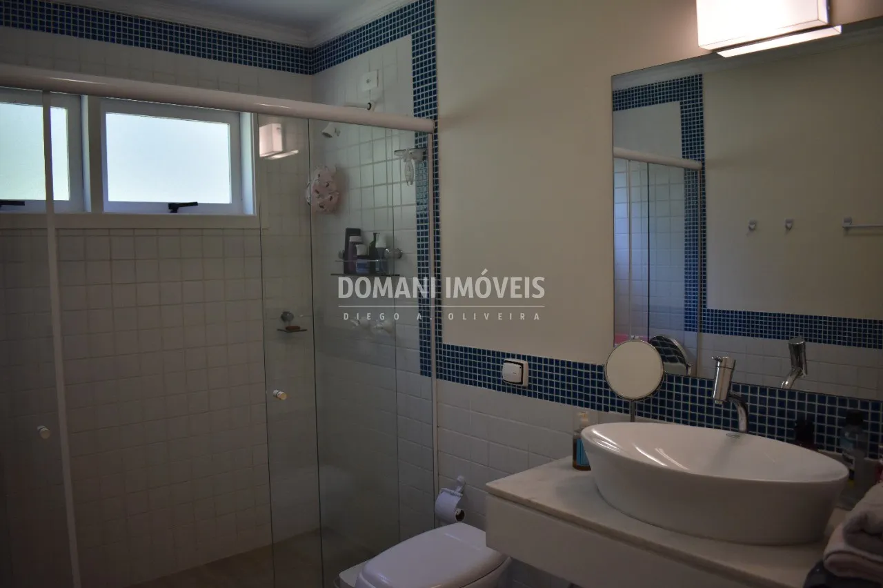 Casa à venda de 2.180 m² em Campos do Jordão, SP, Brasil
