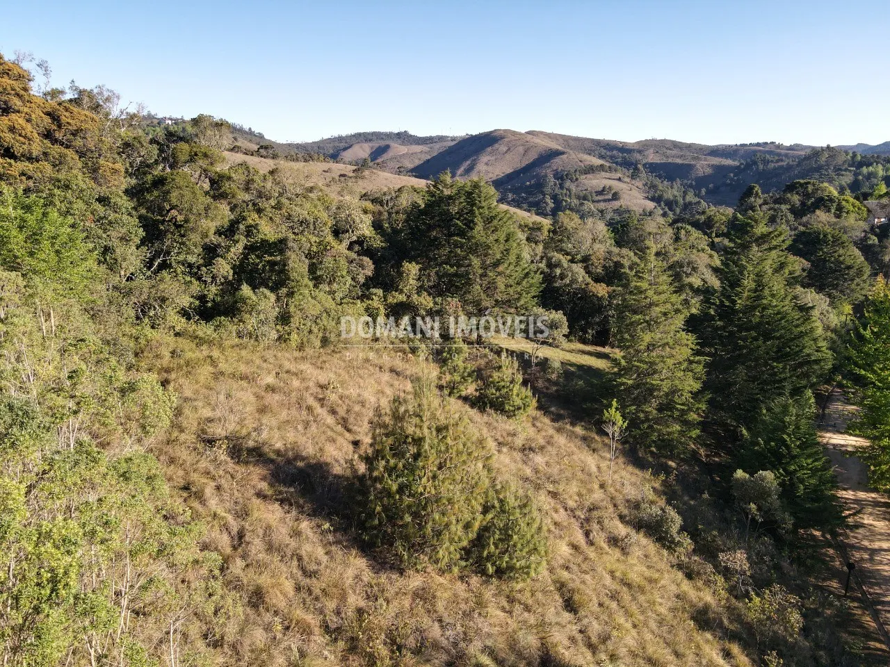 Plot for sale of 2,910 m² in Campos do Jordão, SP, Brazil