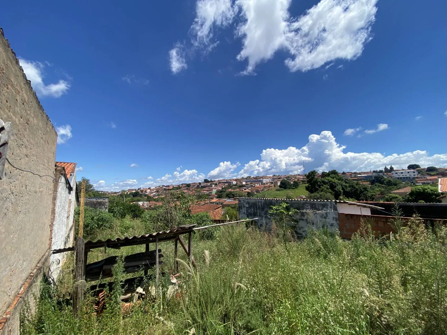 Casa à venda de 400 m² em Piraju, SP, Brasil