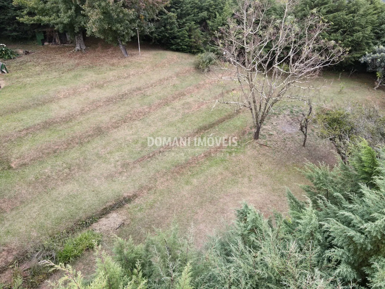Terreno à venda de 1.590 m² em Campos do Jordão, SP, Brasil