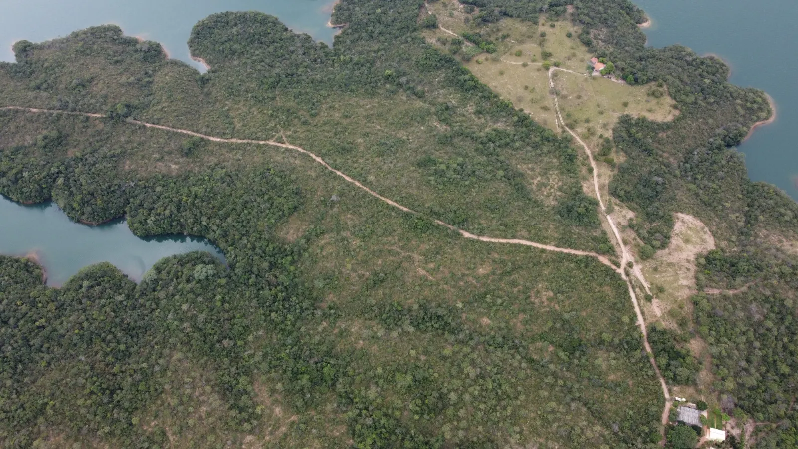 Fazenda à venda de 250 ha em Luziânia, GO, Brasil