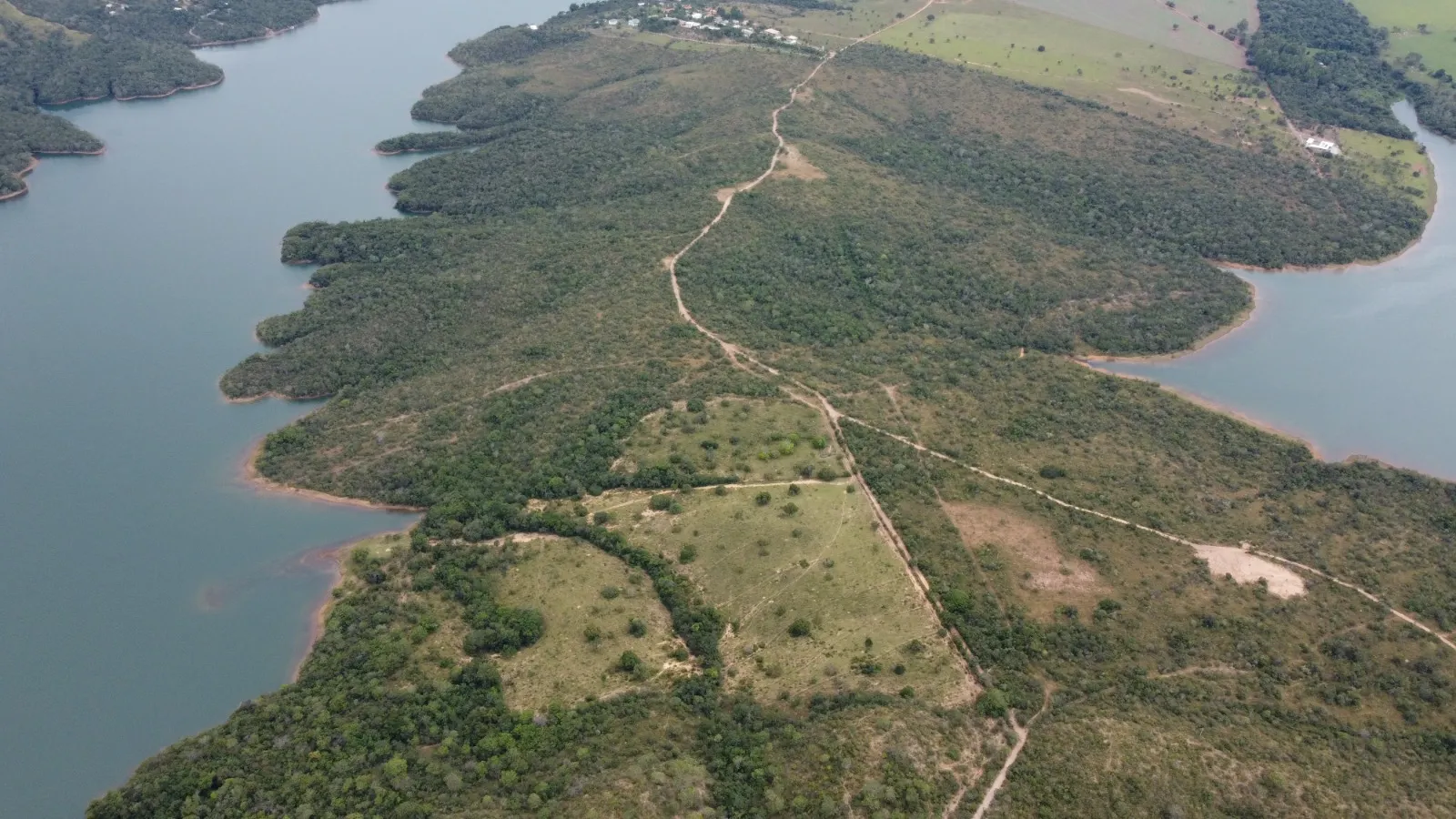Fazenda à venda de 250 ha em Luziânia, GO, Brasil
