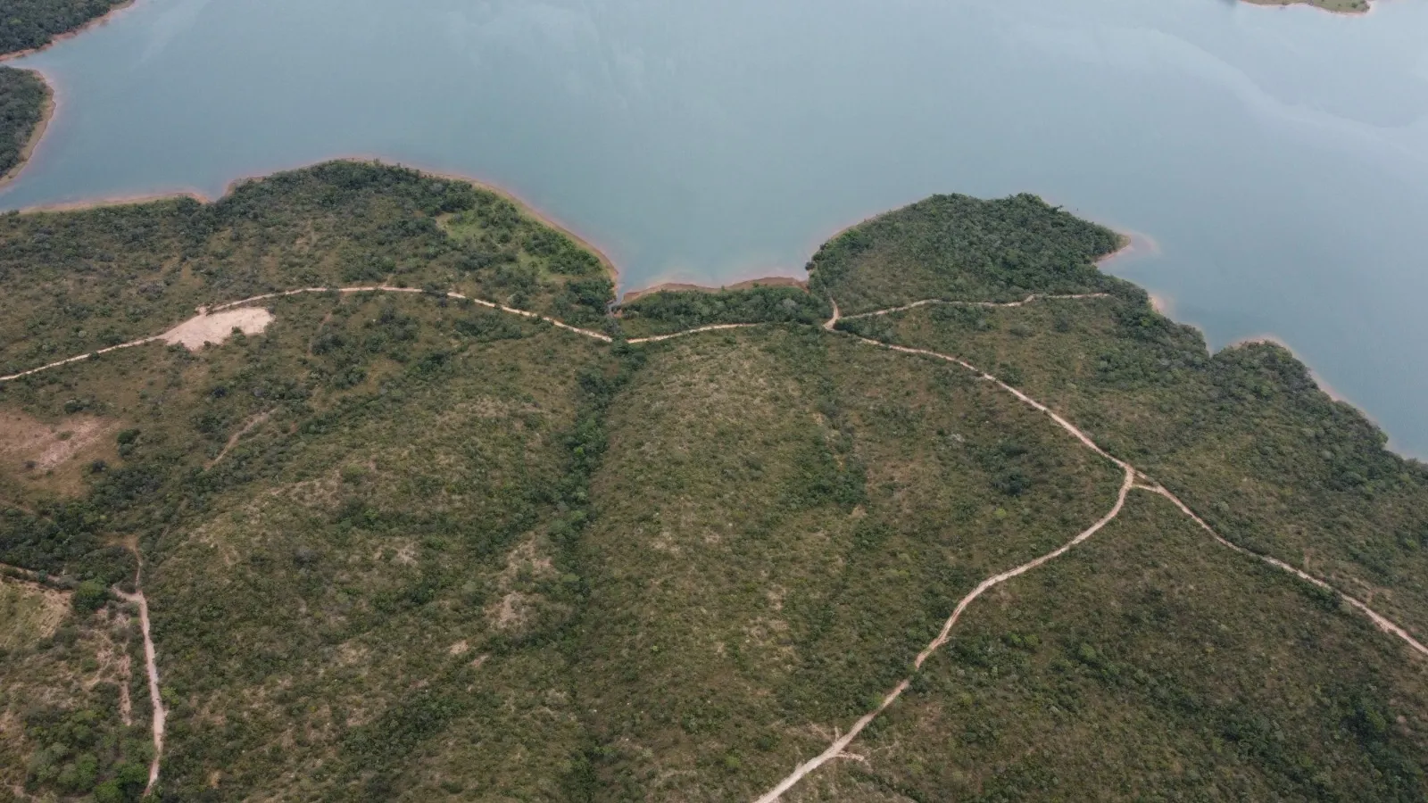 Fazenda à venda de 250 ha em Luziânia, GO, Brasil