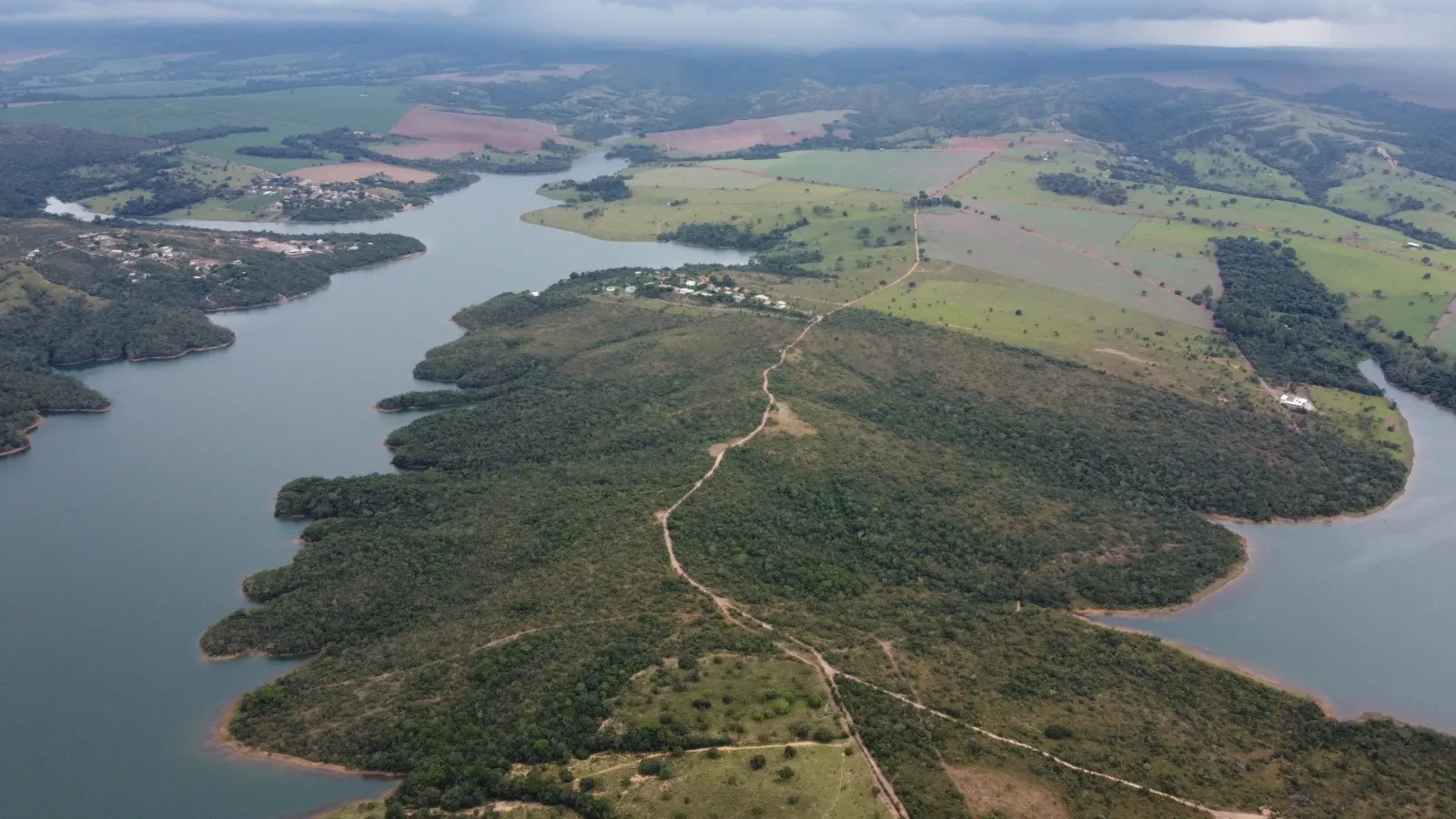 Fazenda à venda de 250 ha em Luziânia, GO, Brasil